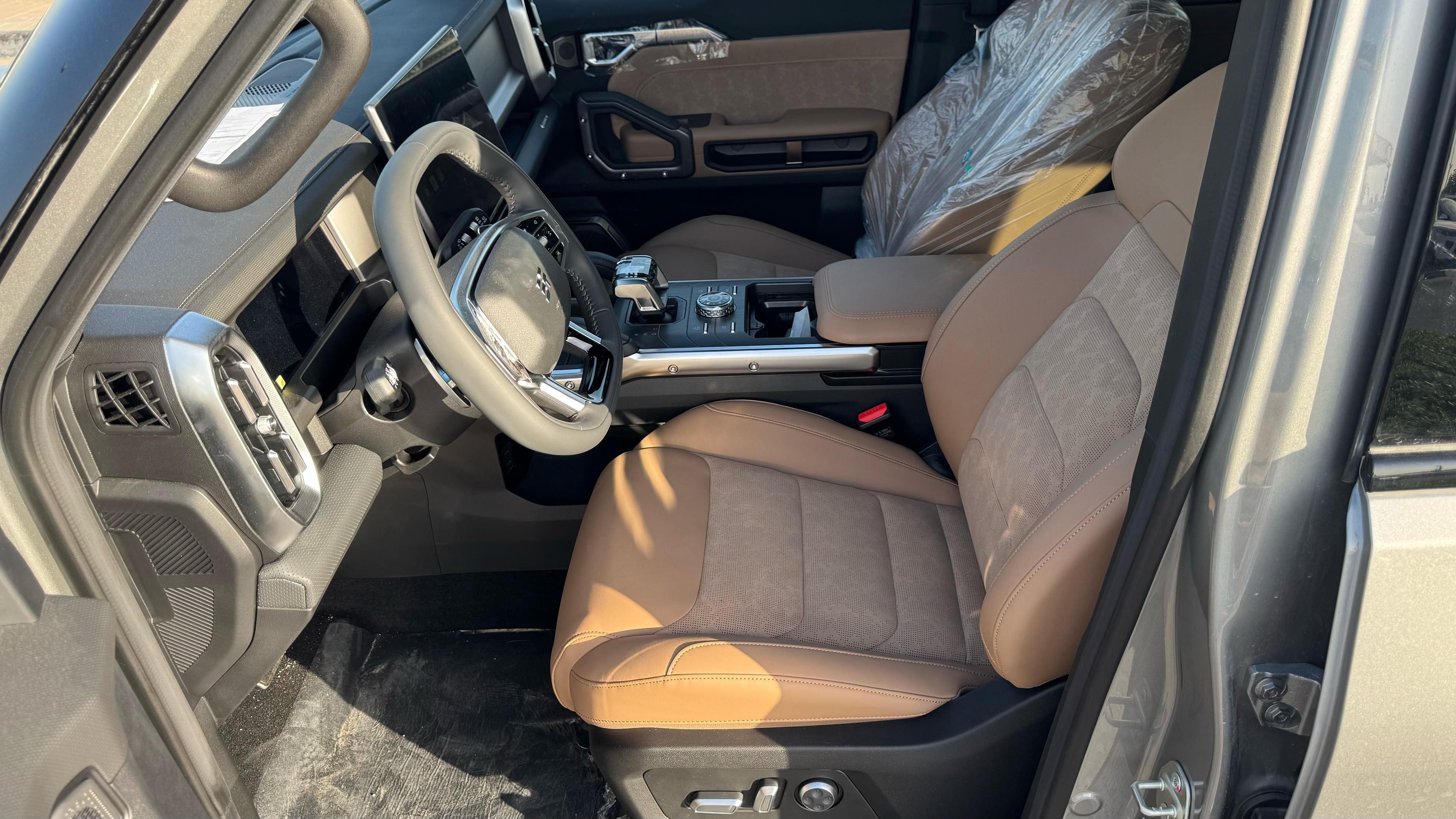 Sedans & Passenger