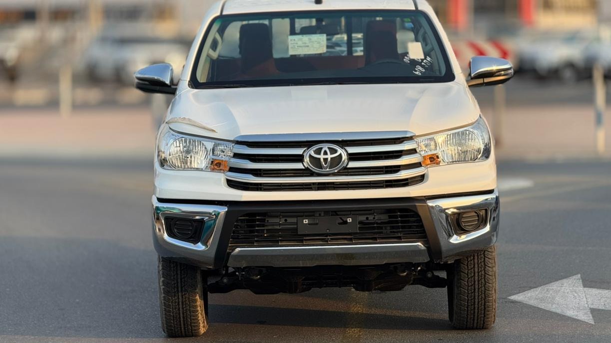 Toyota Hilux D/C 4WD - View 3